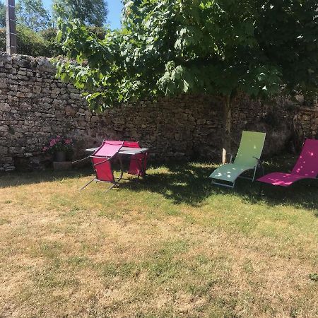 Gite Montalies Severac-d'Aveyron Ngoại thất bức ảnh